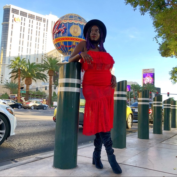 💕💕 Meet Your Posher, Fatima 💕💕 - Picture 10 of 14